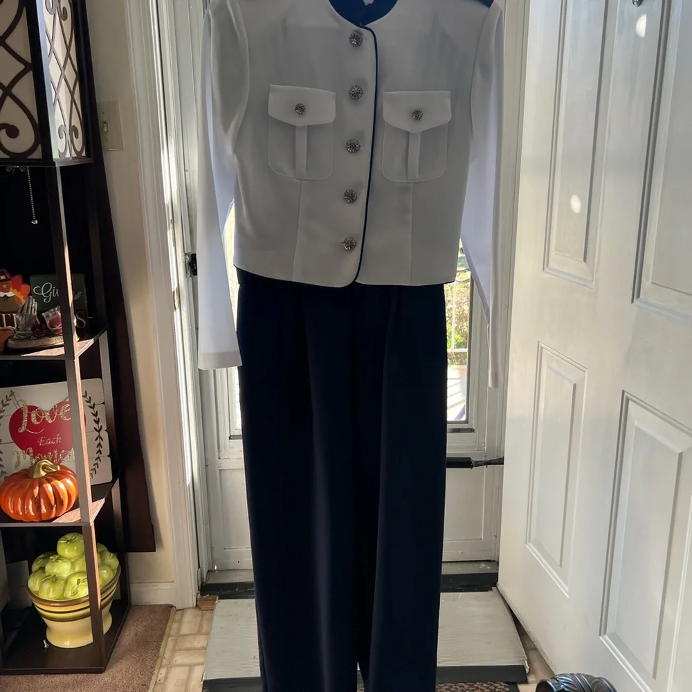 Lew Magram Collection. Brand New! - Picture 2 of 13